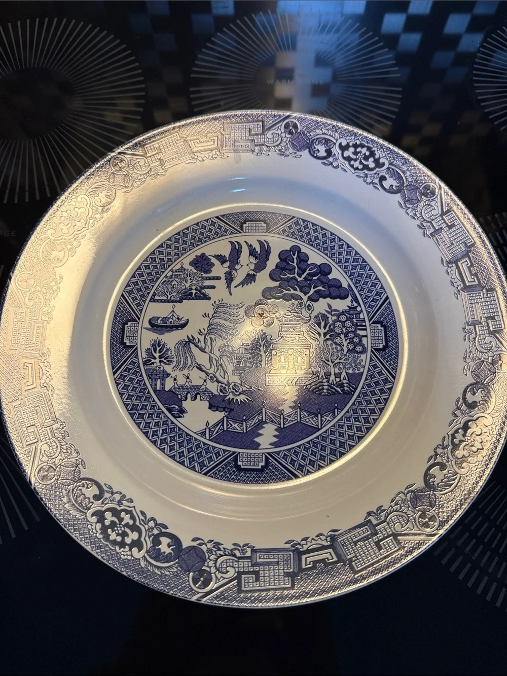 Blue Willow Pattern Ceramic DinnerPlate/s- Blue/white